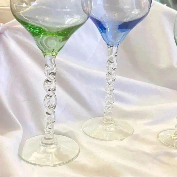 Vintage Set of 6 Colored Liquor Twist Stem Glasses - Picture 3 of 3